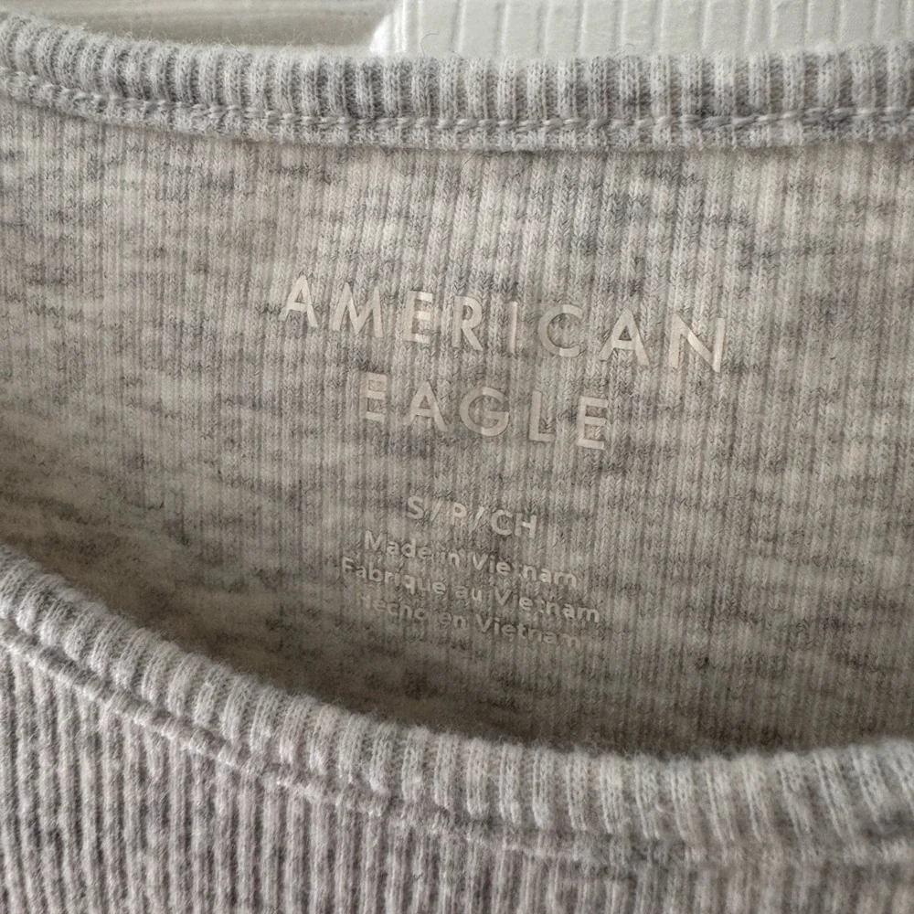 AE Ribbed Tee - Picture 2 of 2